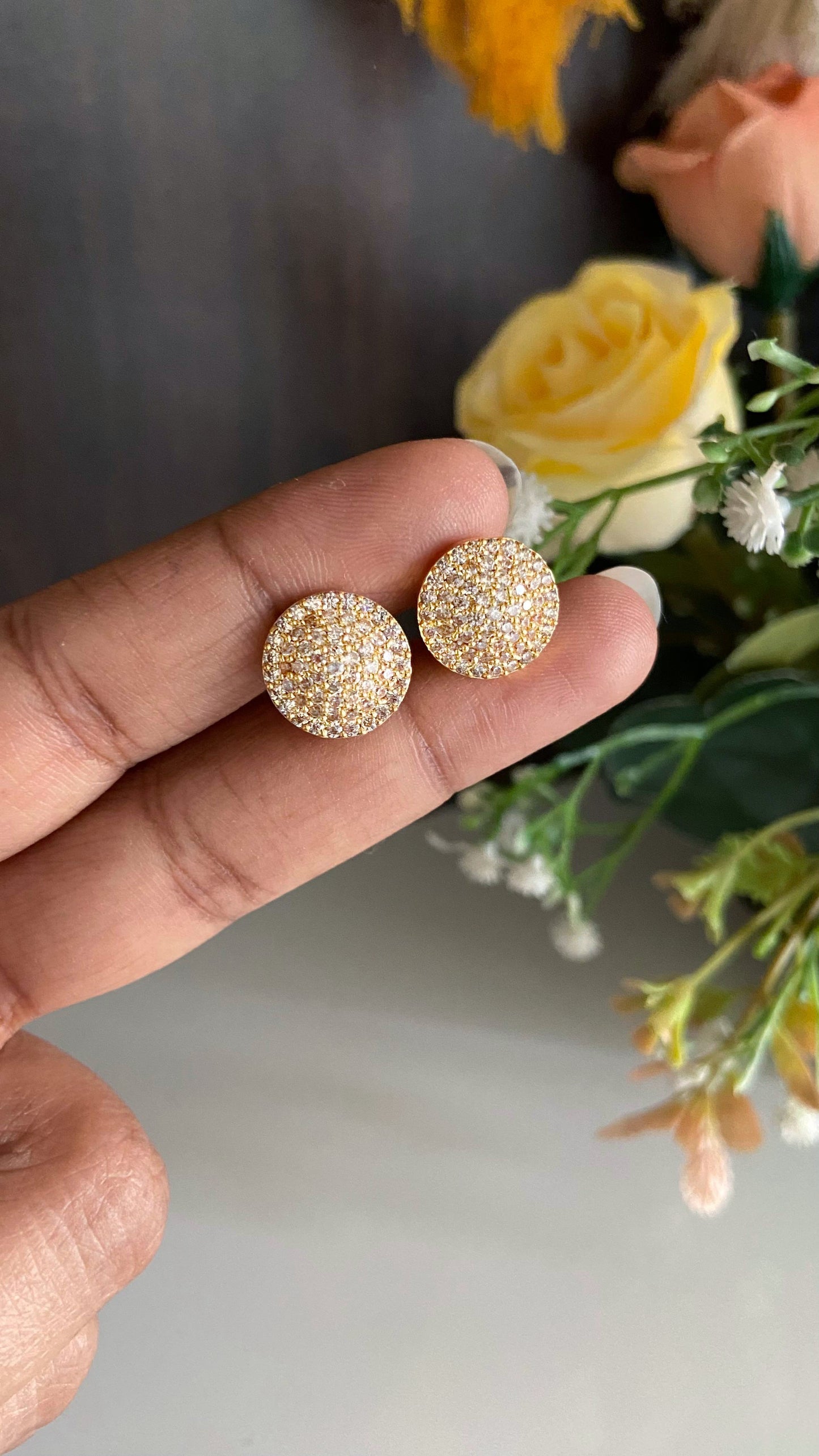 Diamond Look Alike Ear Stud