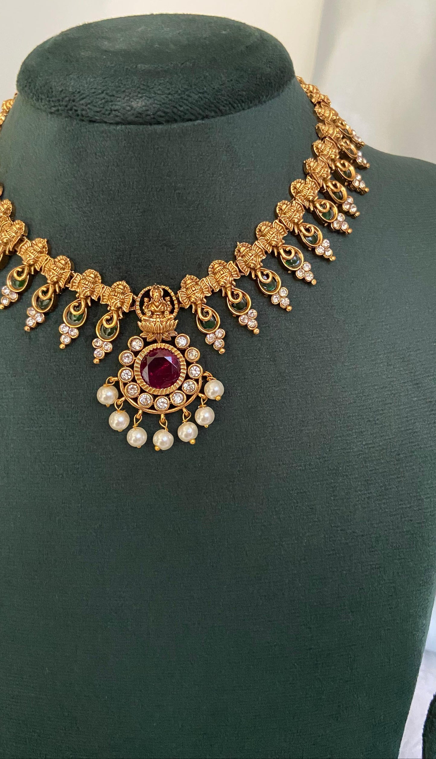 Shobana Antique Palakka necklace Set