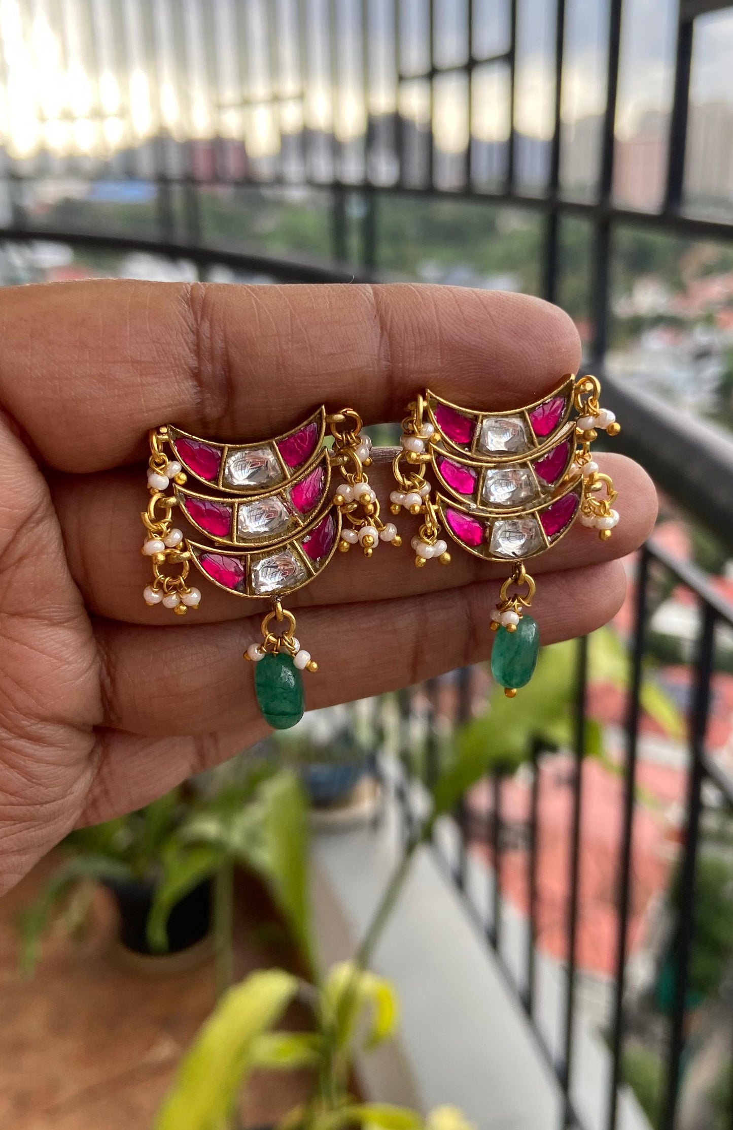 Chandra Jadau Kundan Choker Set