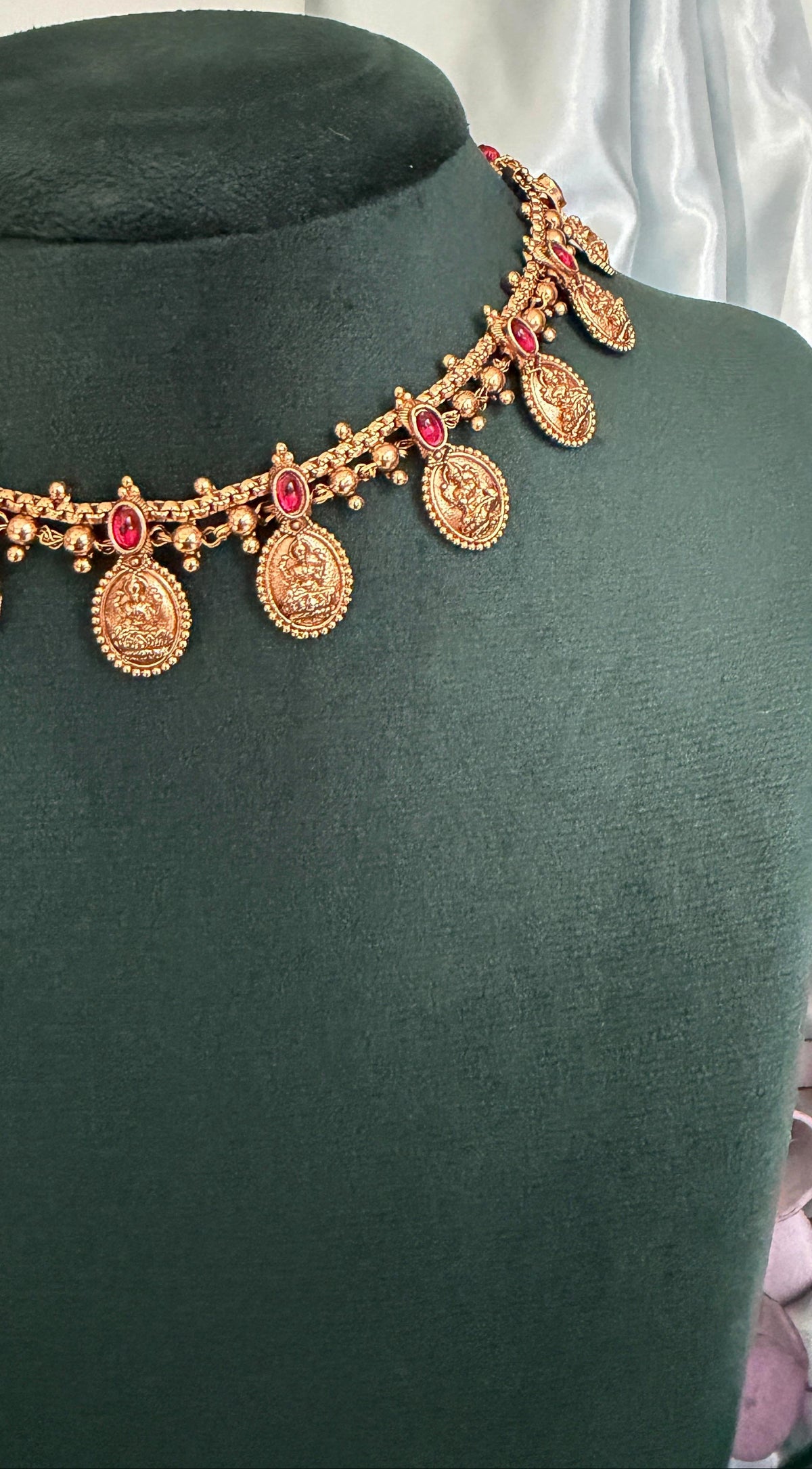 Sharika Lakshmi Necklace Set