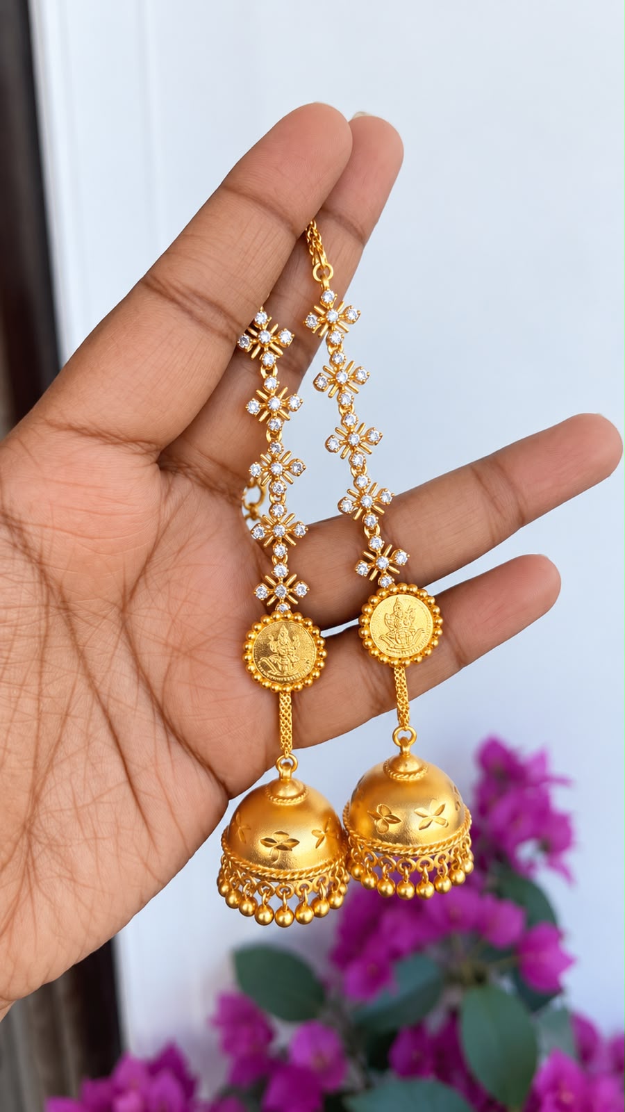 Alli Golden Jumka With Ear Chain