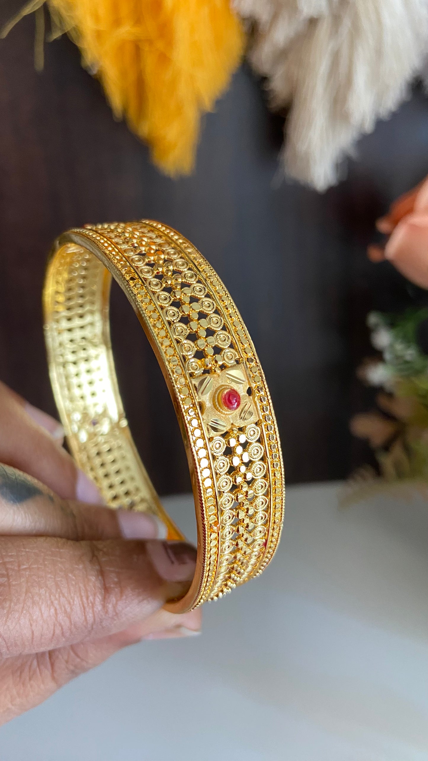 Madhurima Gold Plated Thadavala