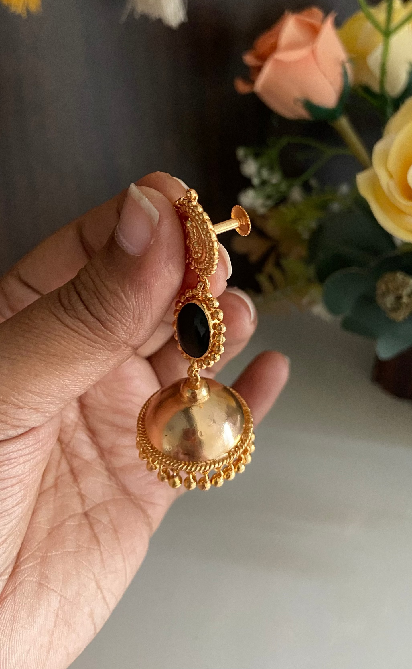 Lakshmi Emerald Jhumka