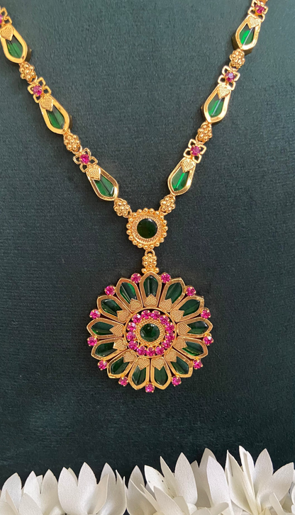 Nagapadam Pendant Long Necklace