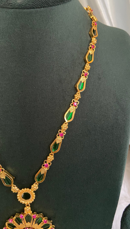 Nagapadam Pendant Long Necklace