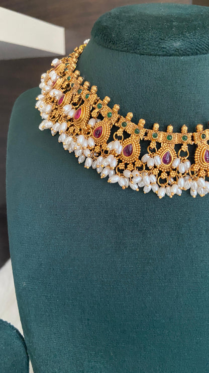 Non Idol Rice Pearl Necklace Set