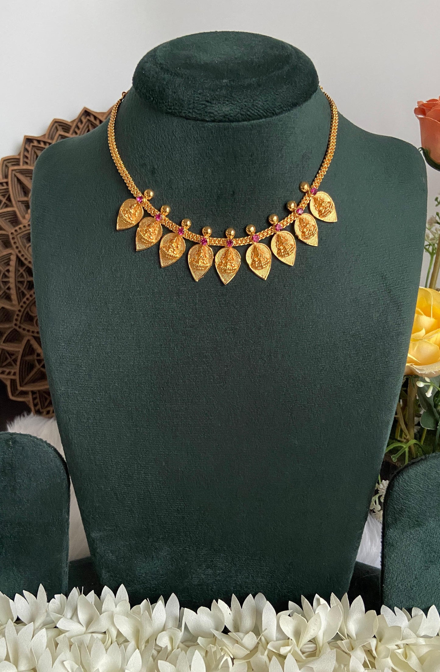 Simple Lakshmi Necklace