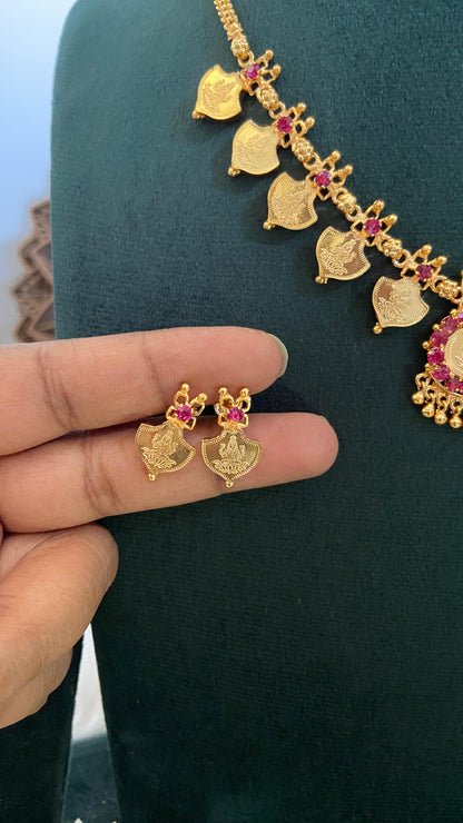 5 + 5 Lakshmi Necklace with Earrings