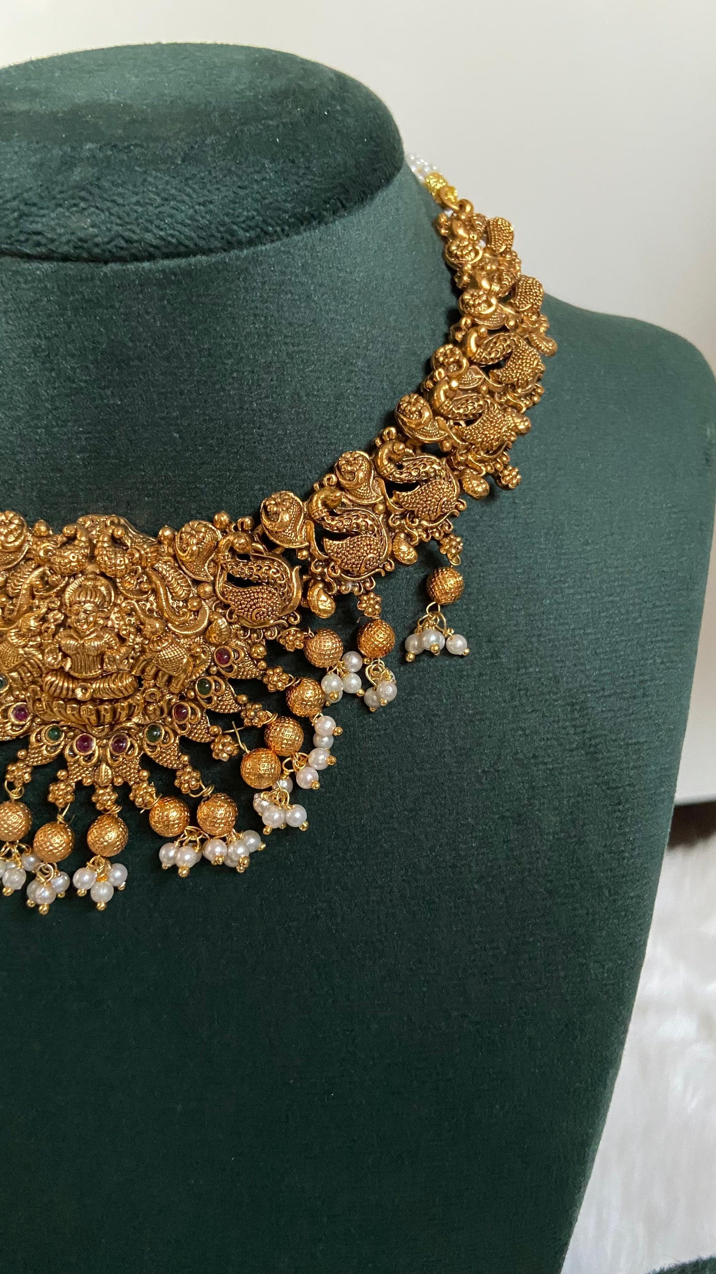 Maha Lakshmi Antique Necklace Set
