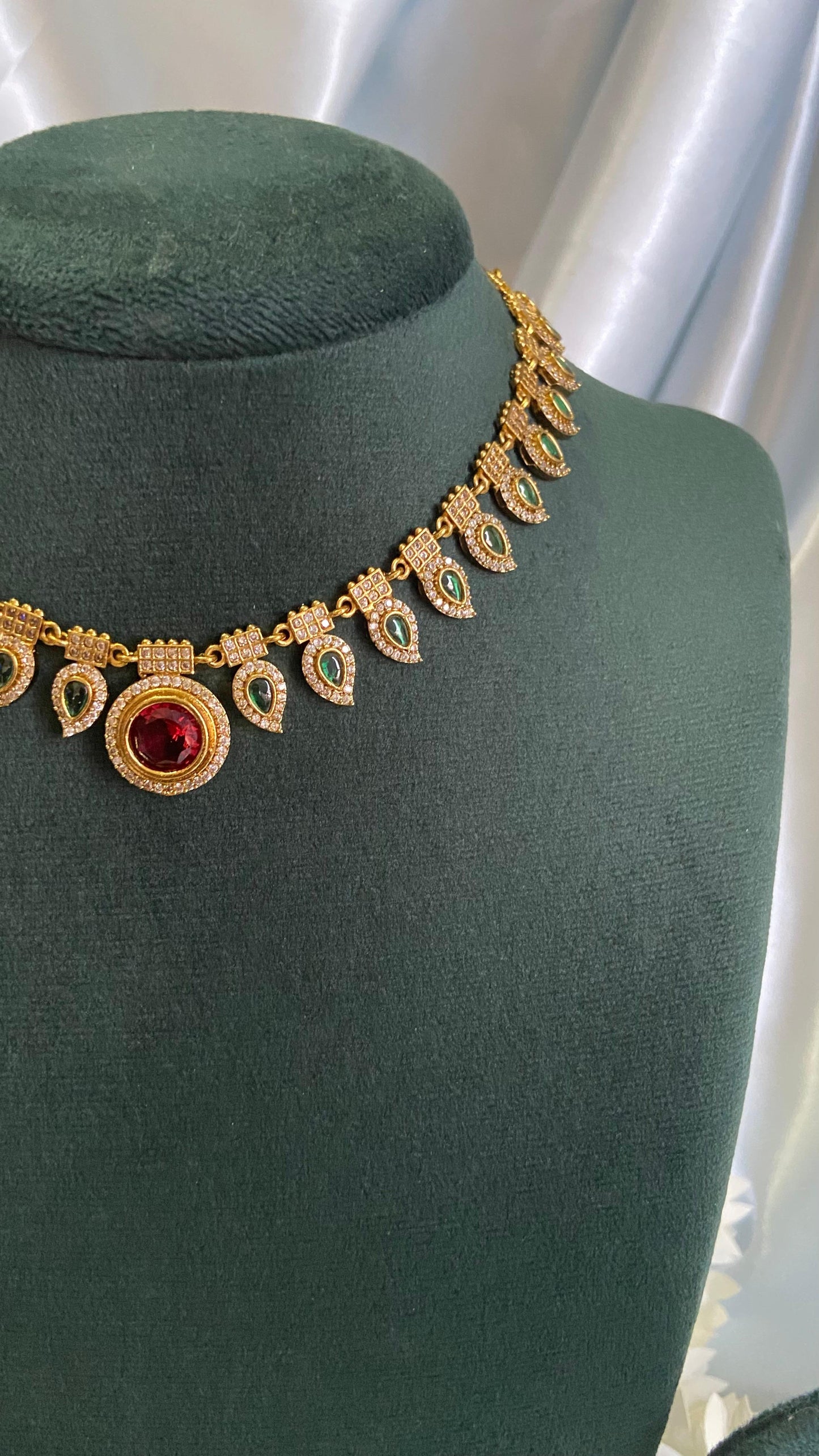 AD Palakka necklace with Jumka