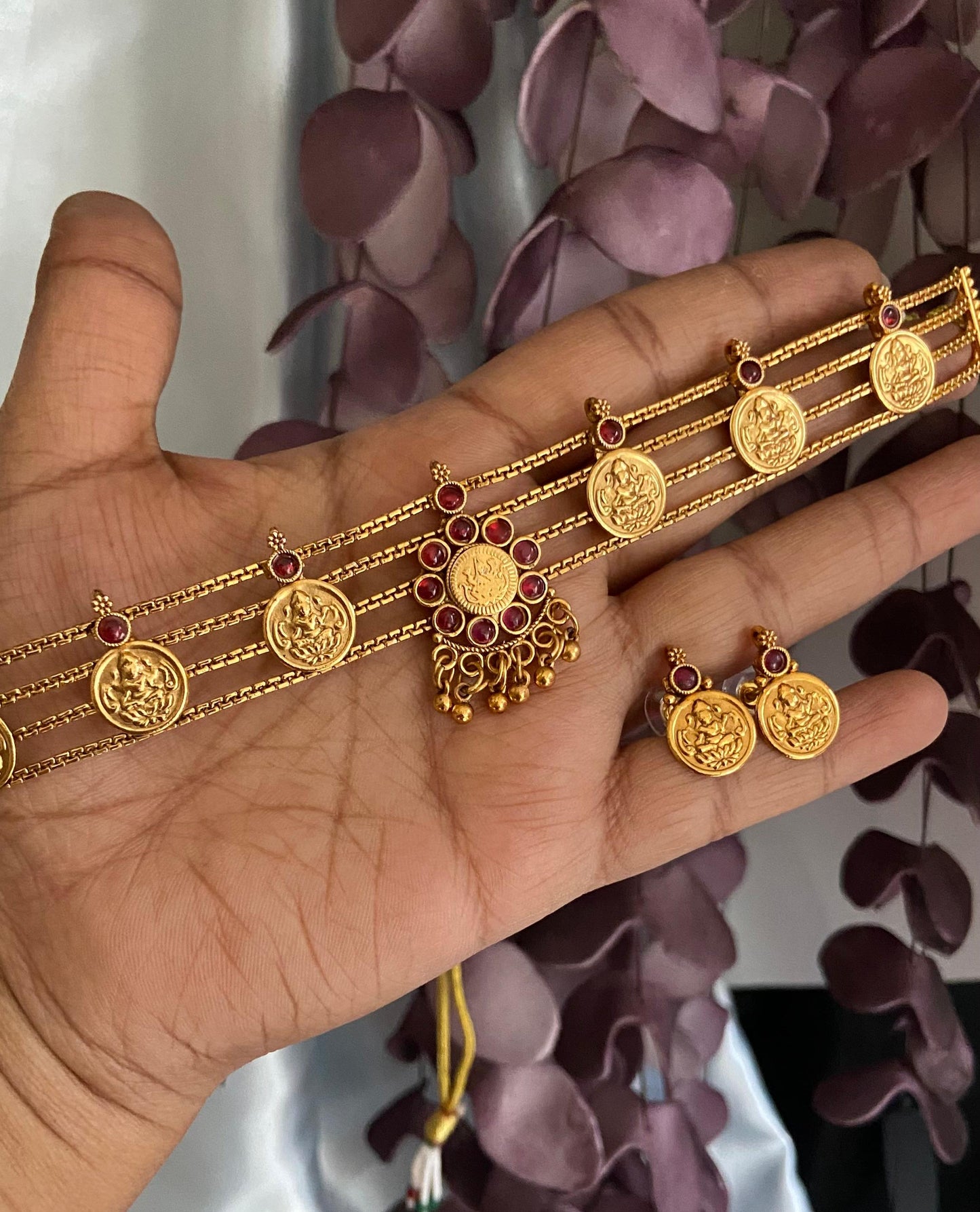 Antique Pendant Coin Choker With Earrings