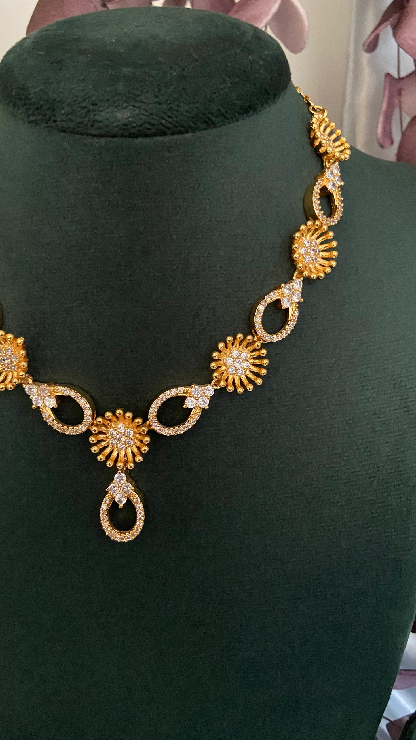 Ratna White AD Necklace Set