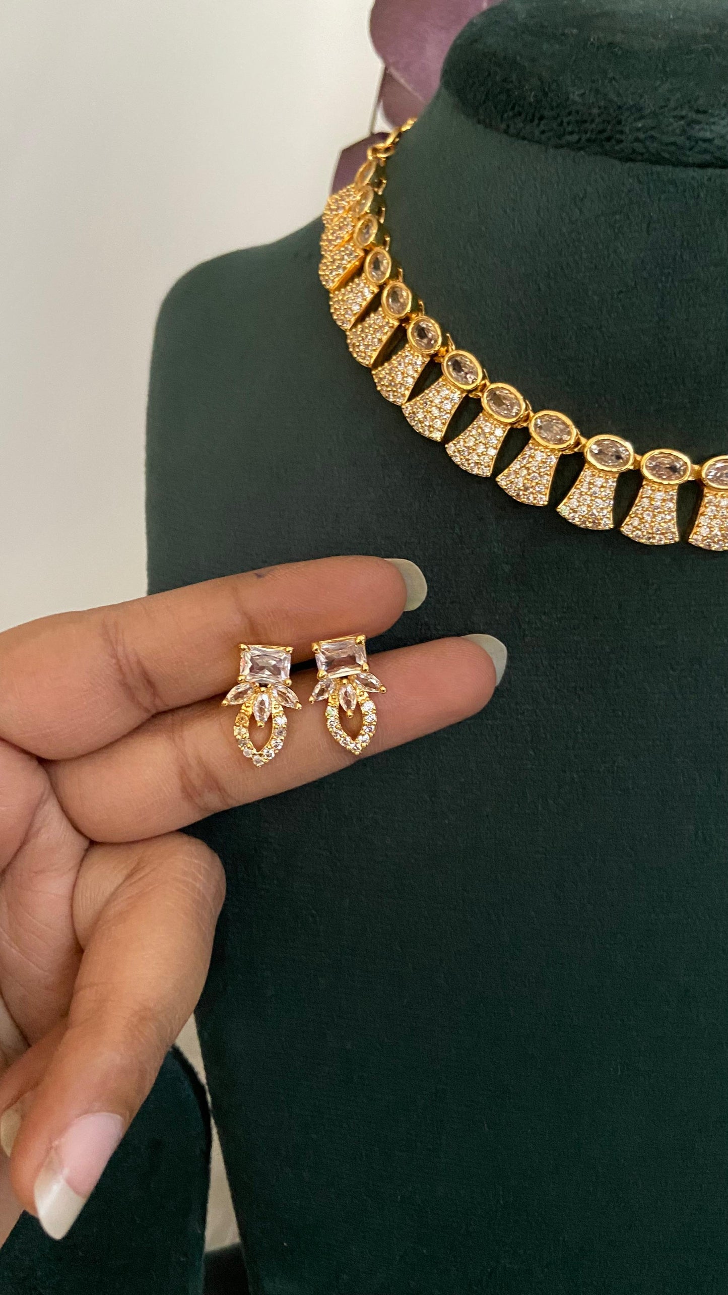 Gia Diamond Look Alike Necklace Set