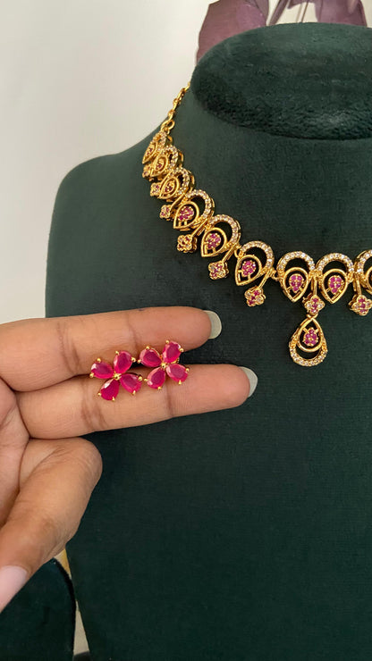 Flora Diamond Look Alike Necklace Set