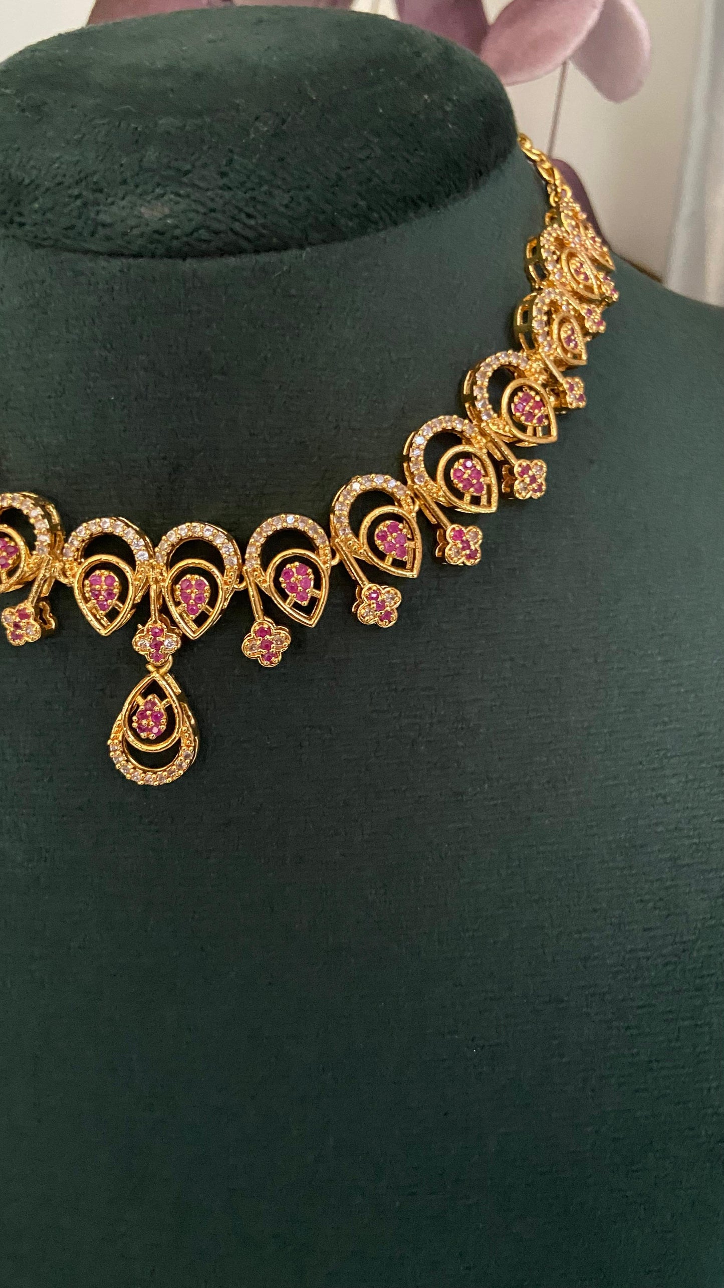 Flora Diamond Look Alike Necklace Set