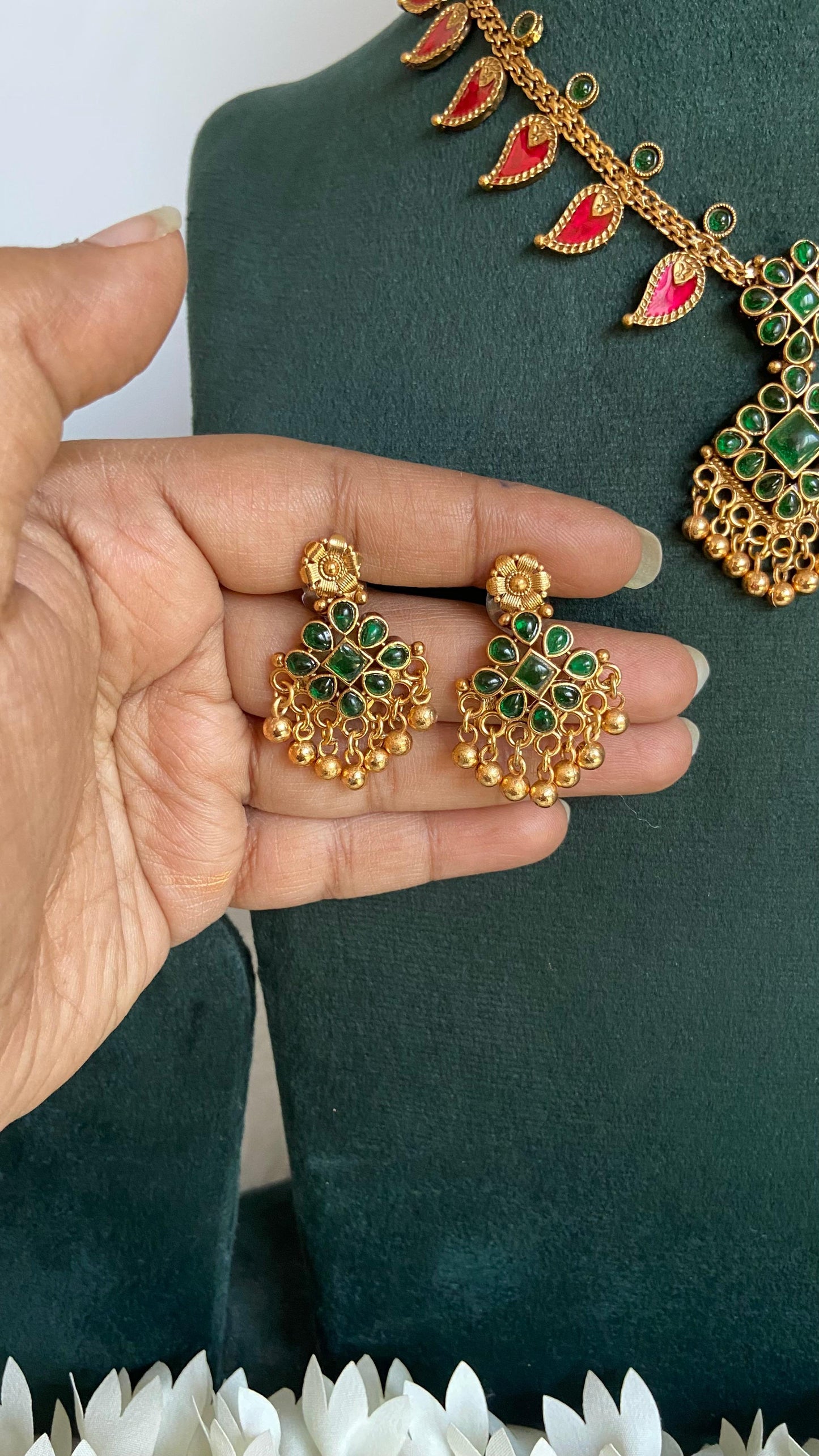 Antique Red Palakka Mango Pendant Necklace Set