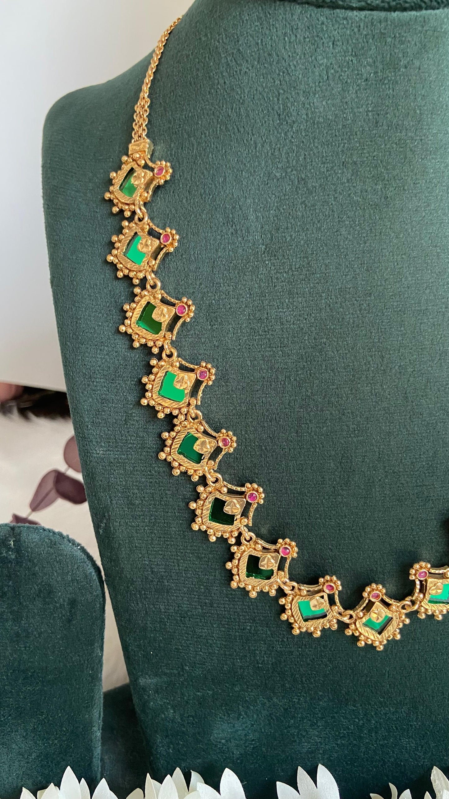 Antique Glass Palakka Haram
