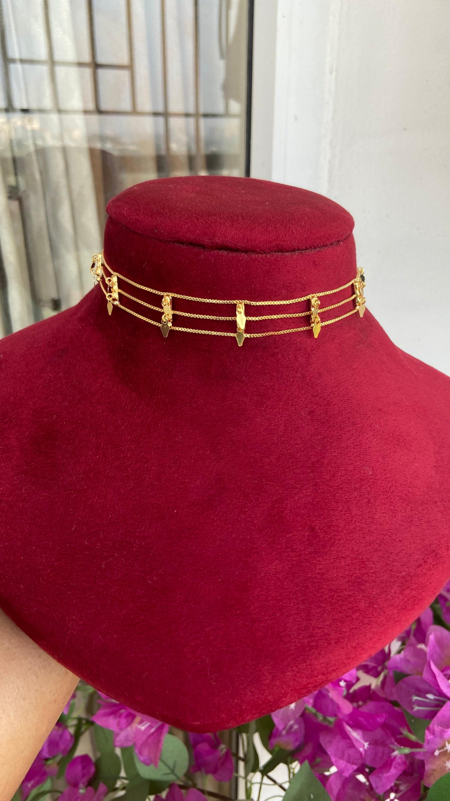 3 Line Simple Elakathali Choker with Earrings