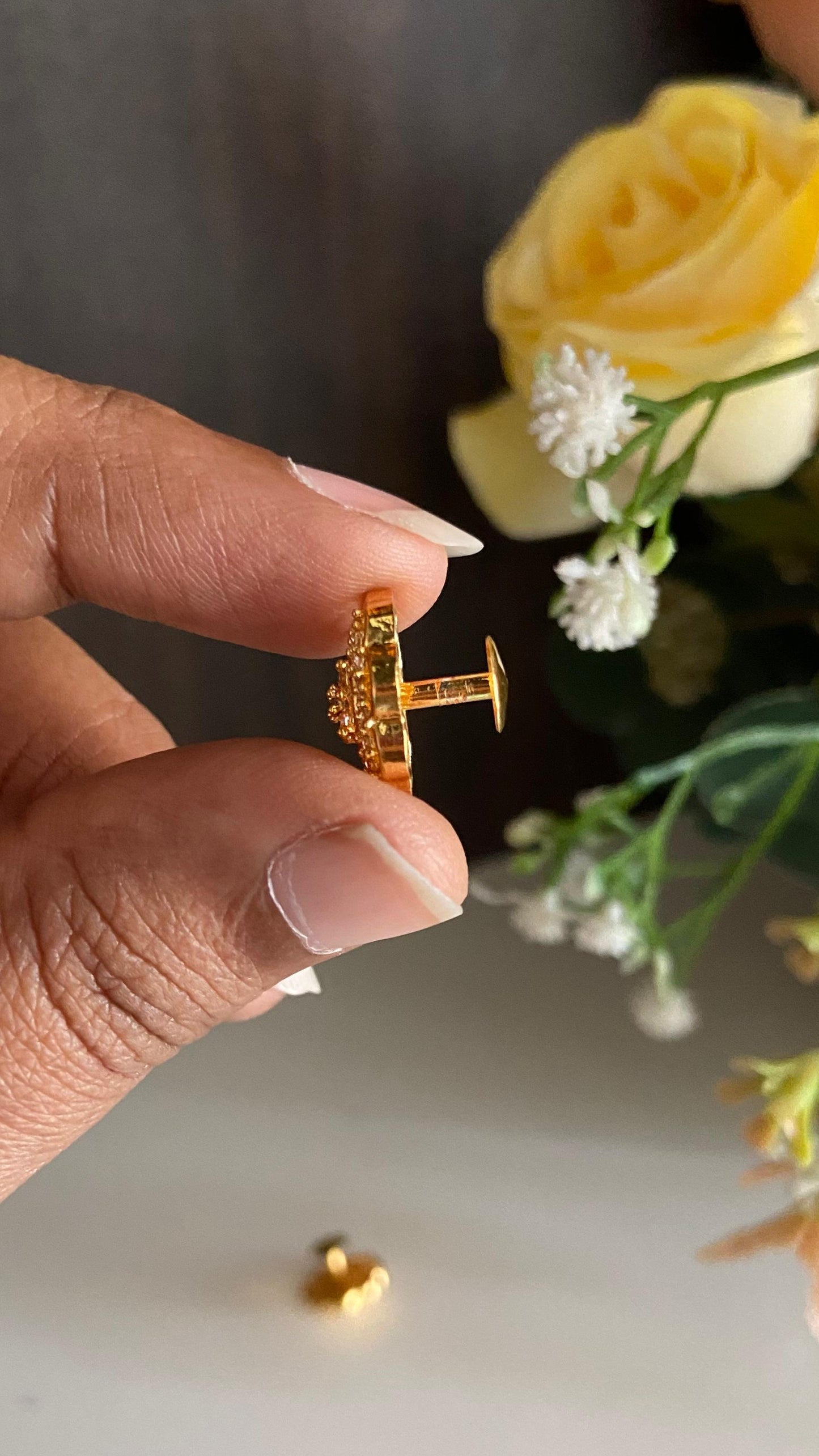 Diamond Look Alike Ear Stud