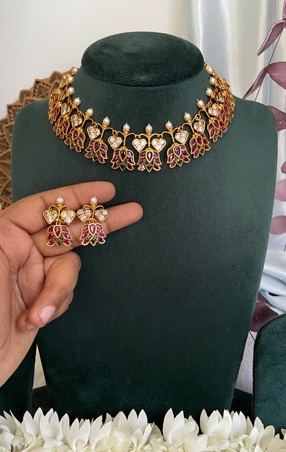 Kemp Lotus Necklace with Earrings