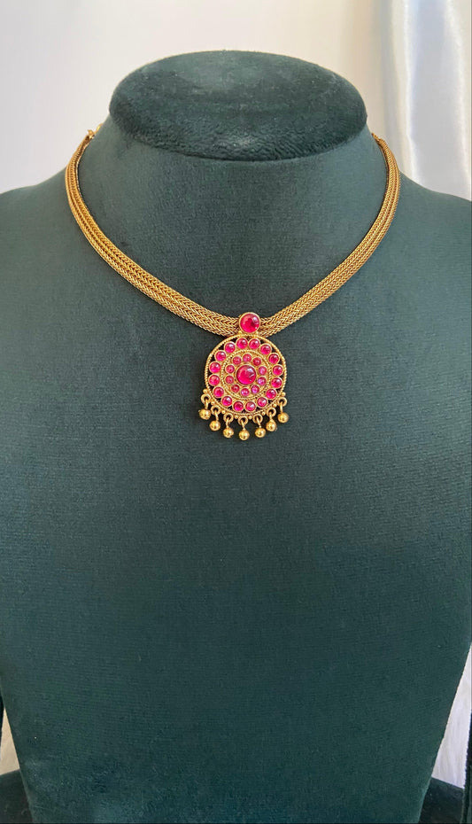 Heritage Pathakam Attigai Necklace Set