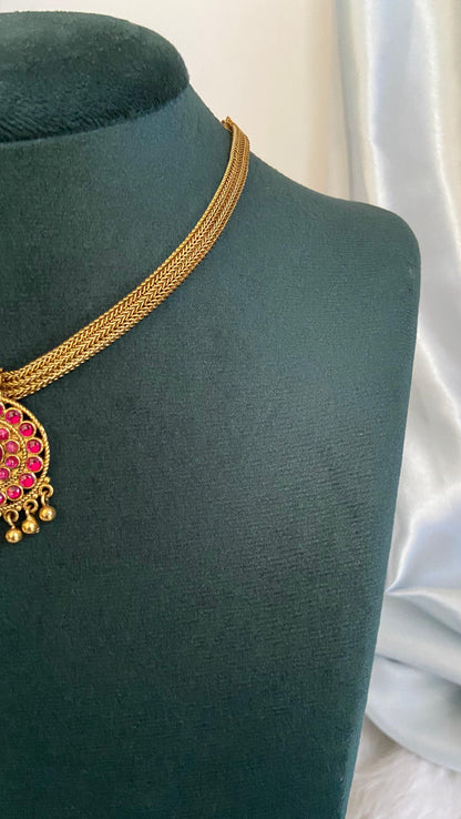 Heritage Pathakam Attigai Necklace Set