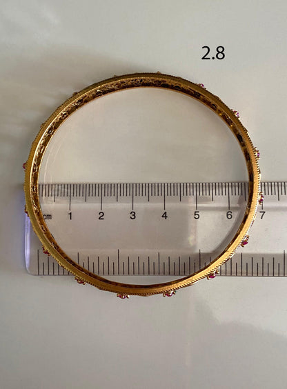 Antique Palakka Bangle Set