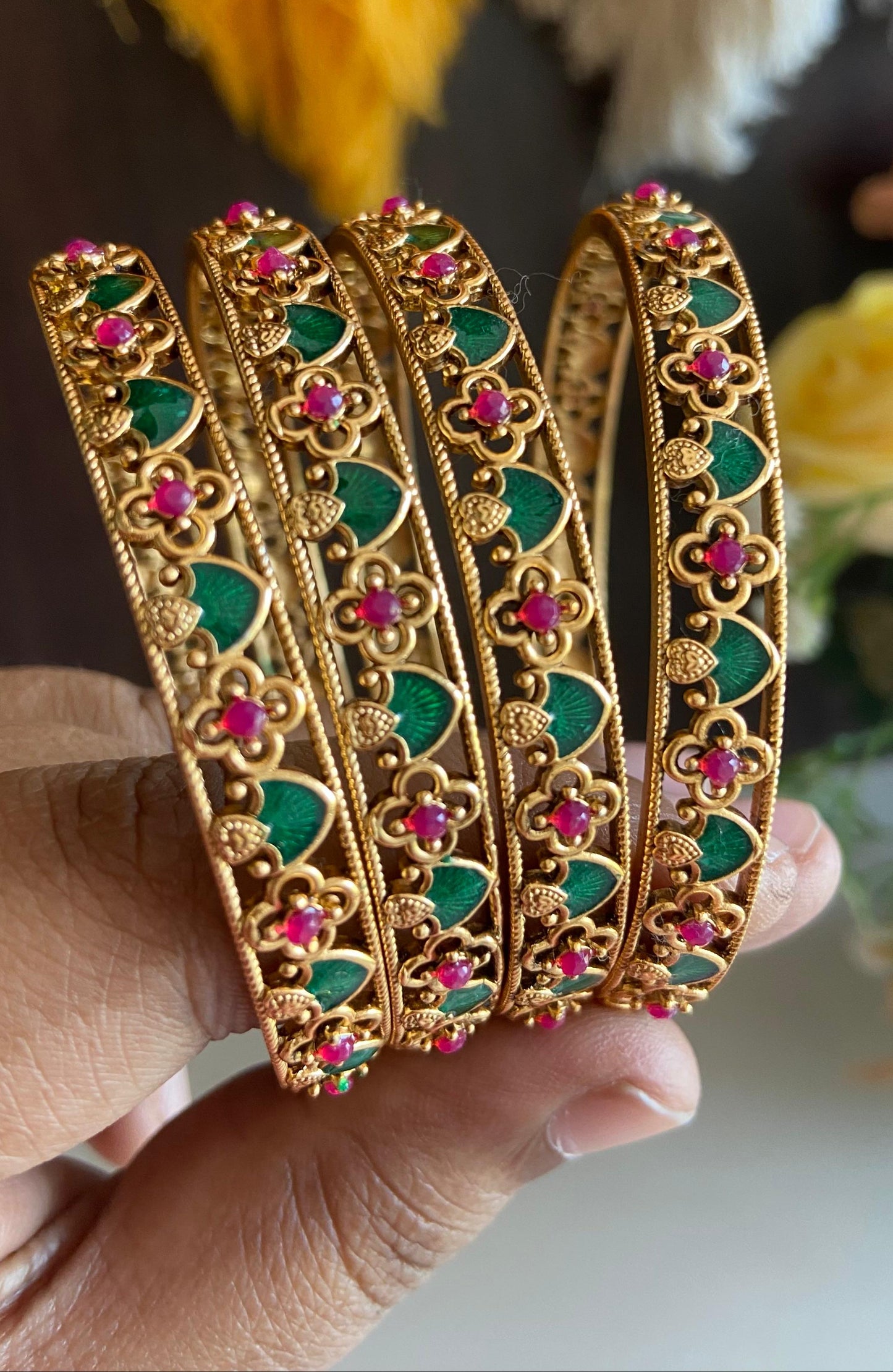 Antique Palakka Bangle Set