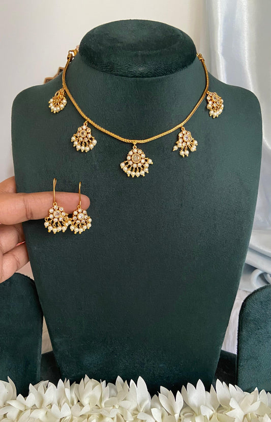 White Hanging Attigai Necklace Set