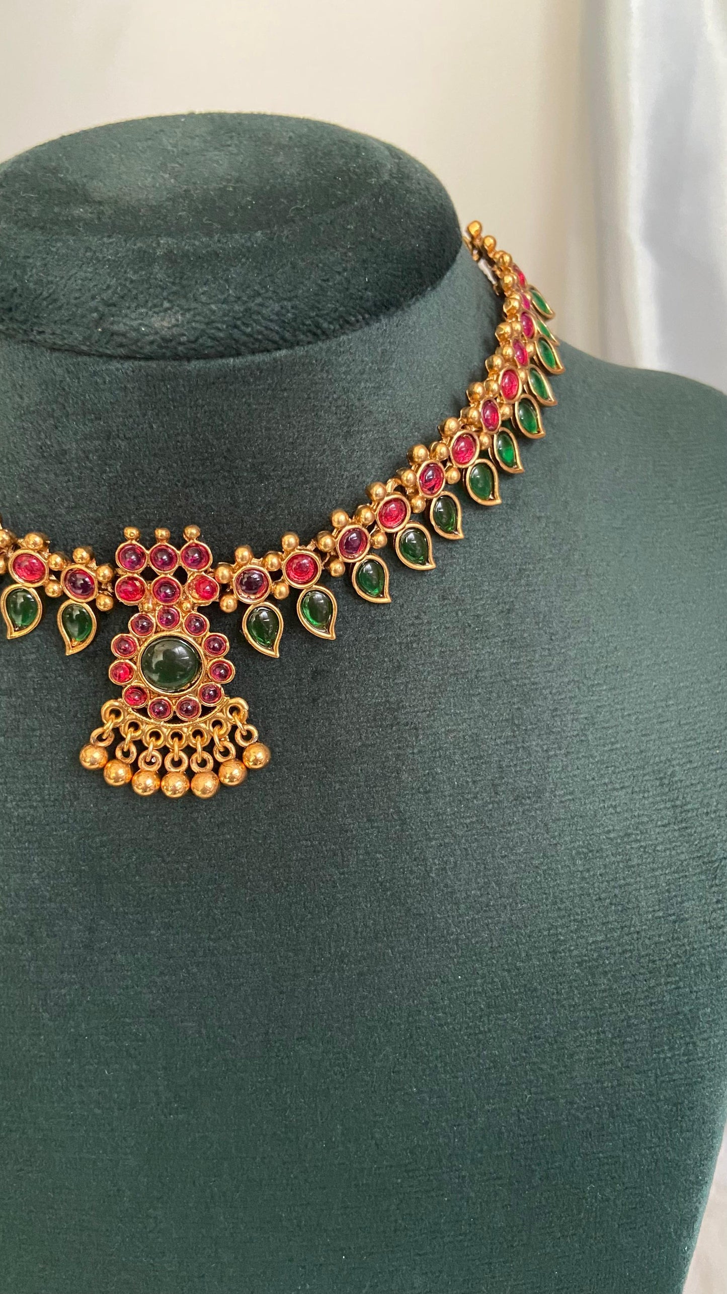 Antique Palakka Mango Necklace Set