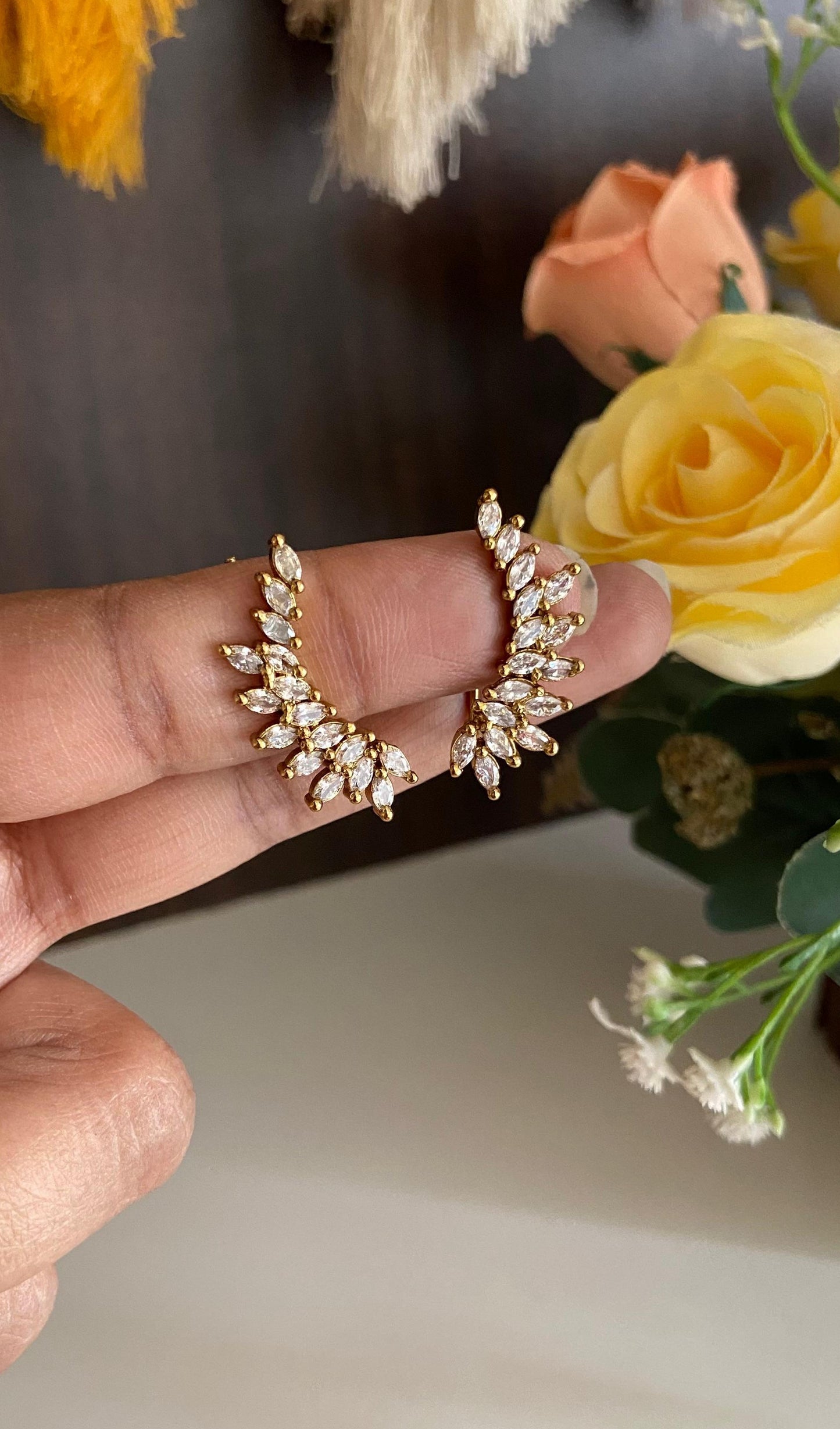 AD Mini Ear Cuff