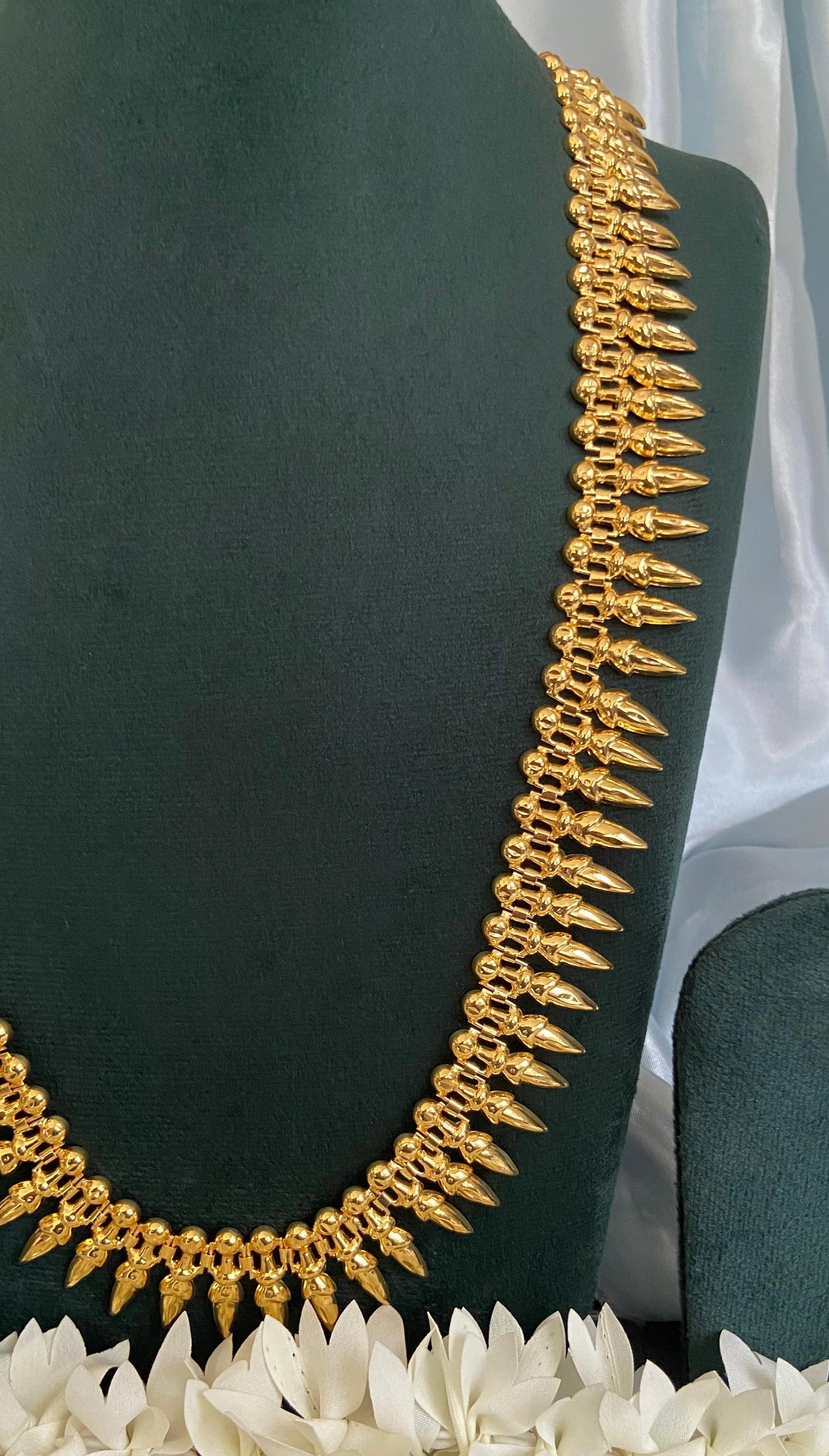 Ahalya Golden Mullamottu Haram