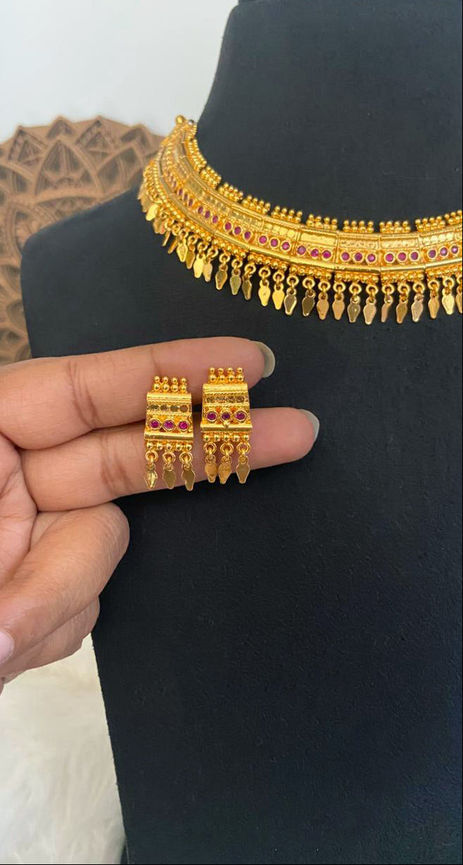 Traditional Poothali Necklace Set