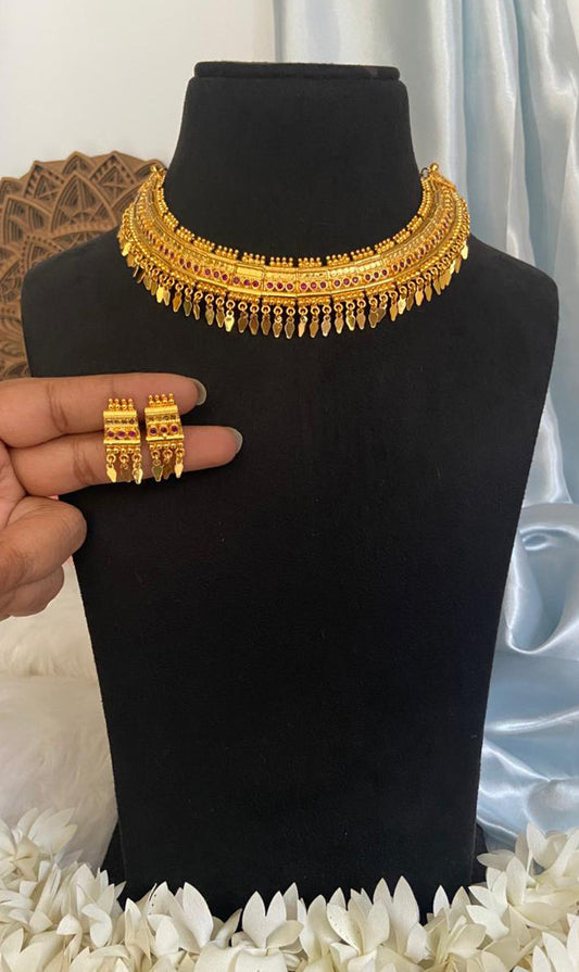 Traditional Poothali Necklace Set