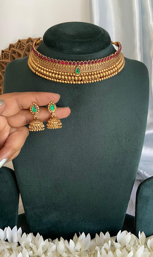 Grand Emerald Choker Set