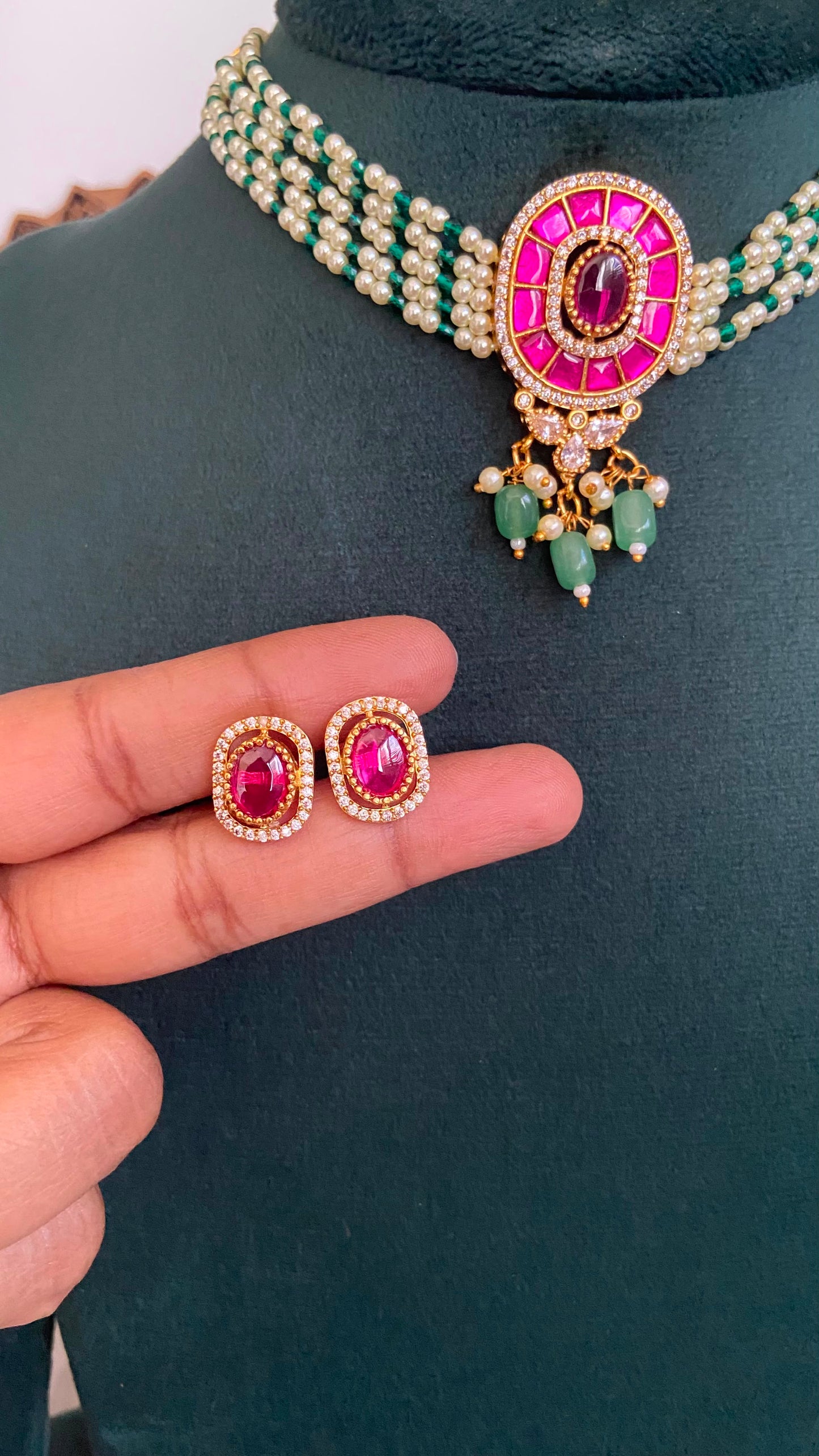 Pink Empress Pearl Choker Set