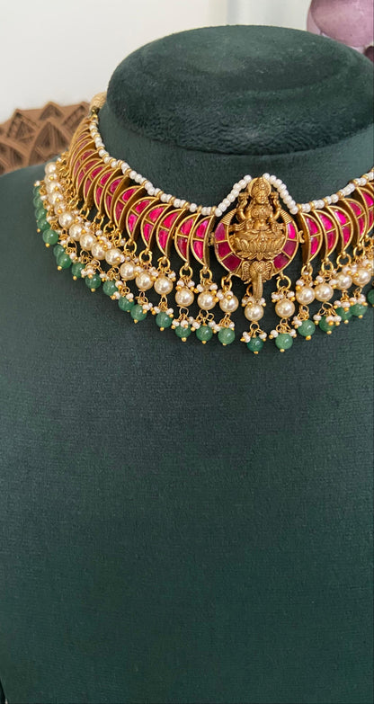 Padmashree Kundan Choker Set