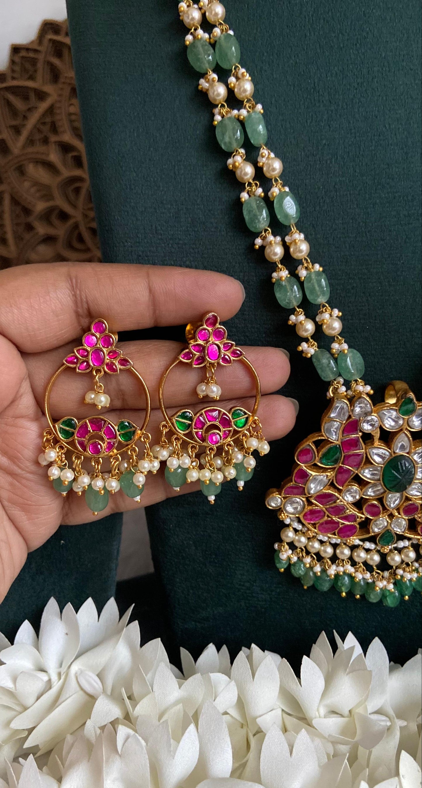 Gulabi Kundan Long Chain Set