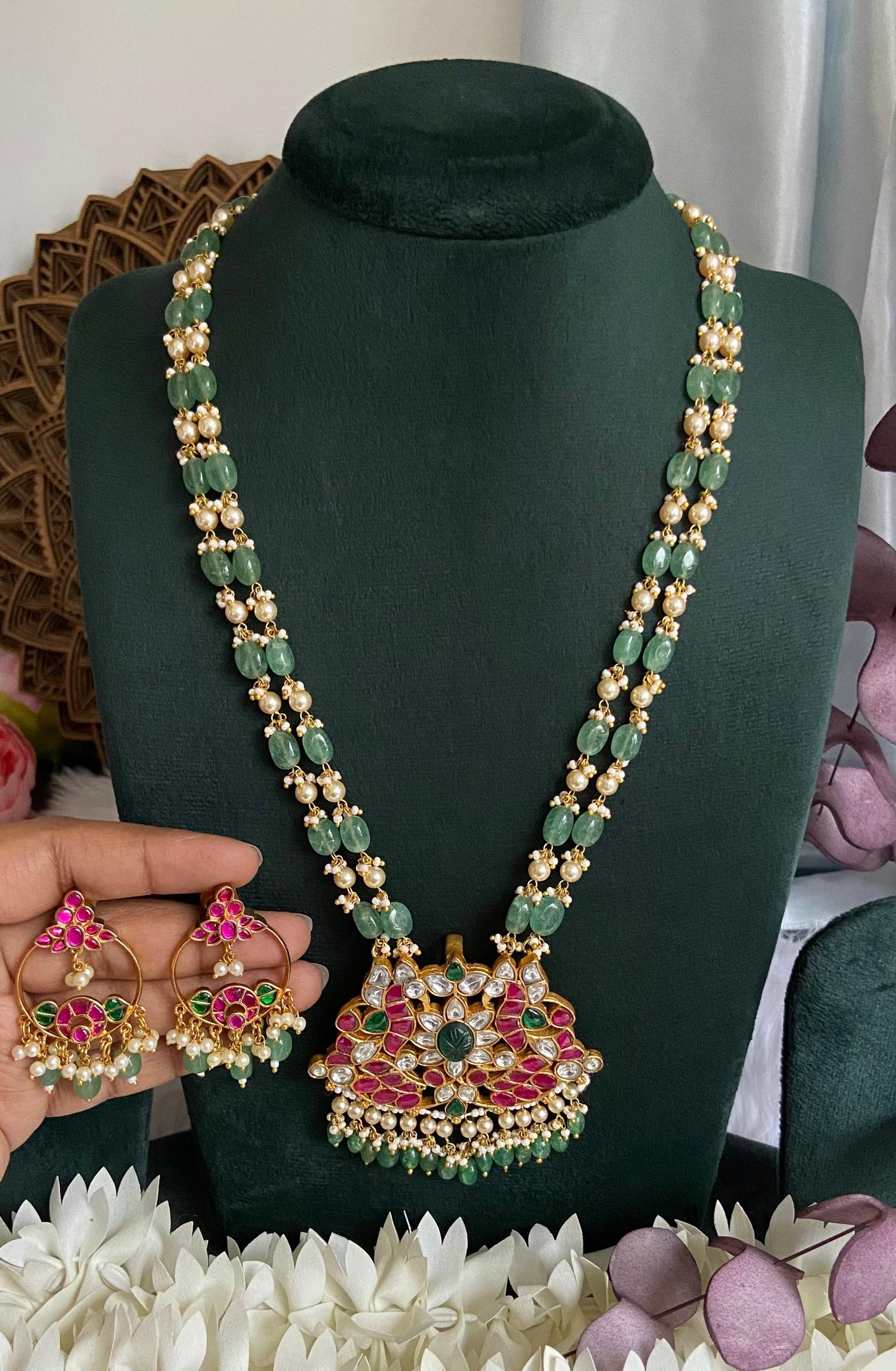 Gulabi Kundan Long Chain Set