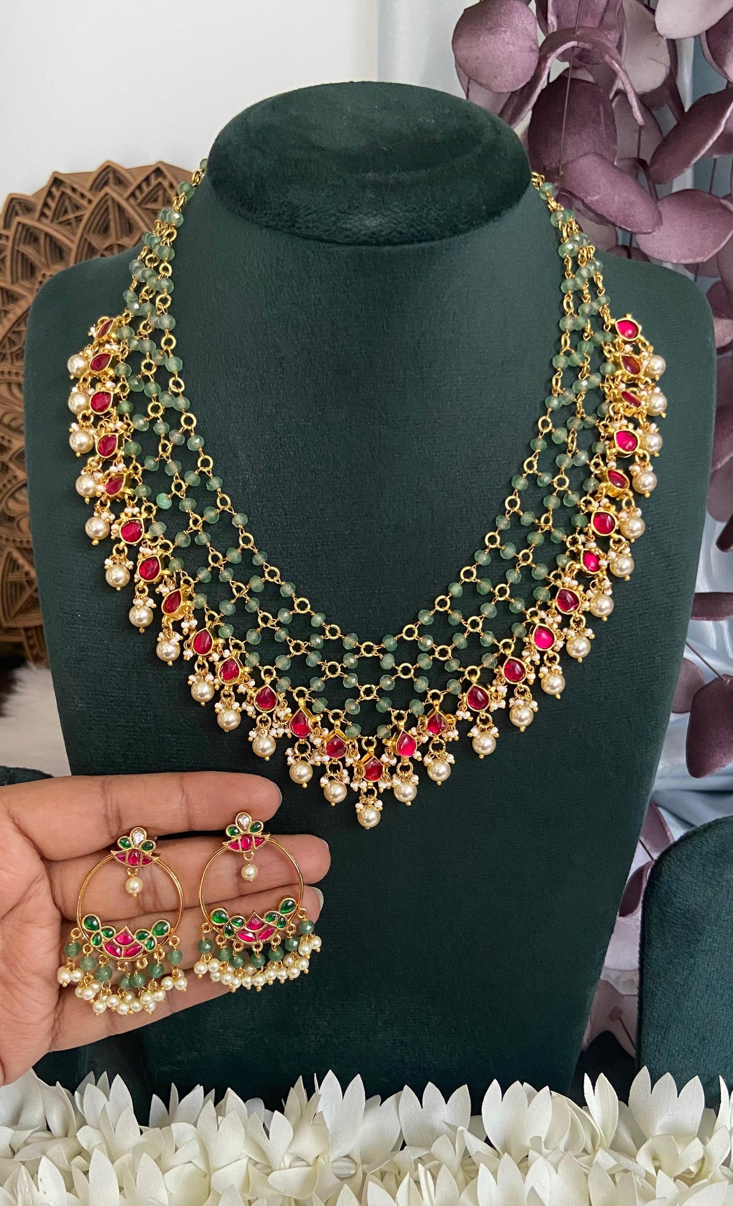 Sreedevi Jadau Kundan Necklace Set