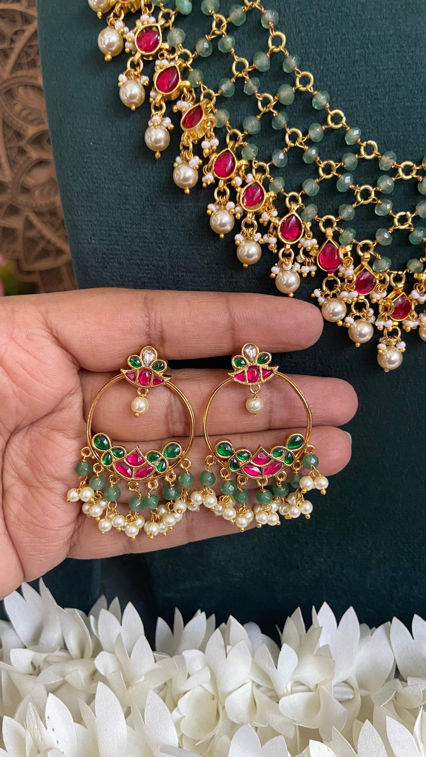 Sreedevi Jadau Kundan Necklace Set
