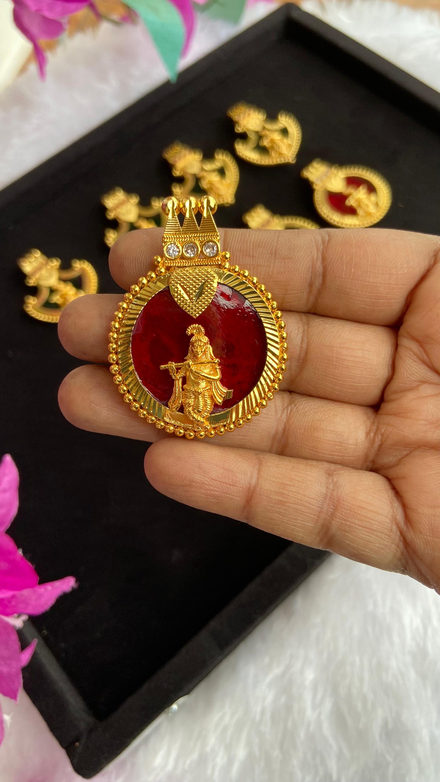 Red Palakka Krishna Round Pendant