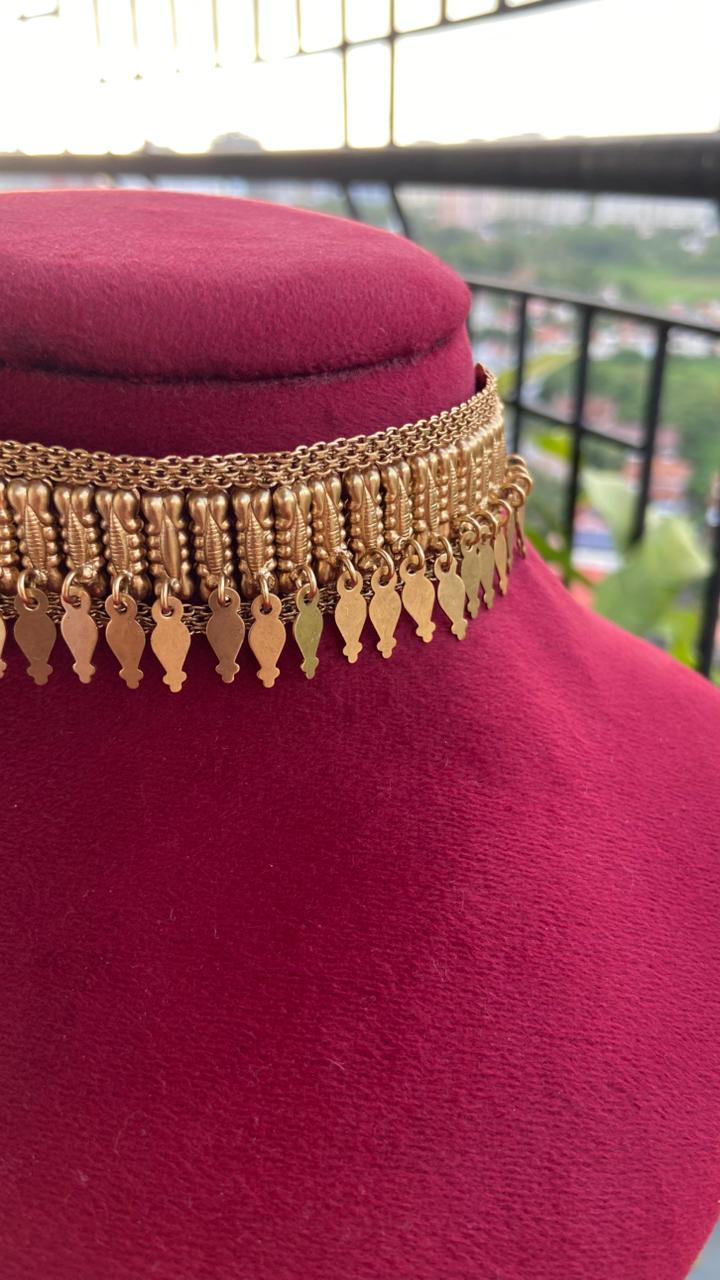 Antique Finish Single Line Long Elakathali Choker Set