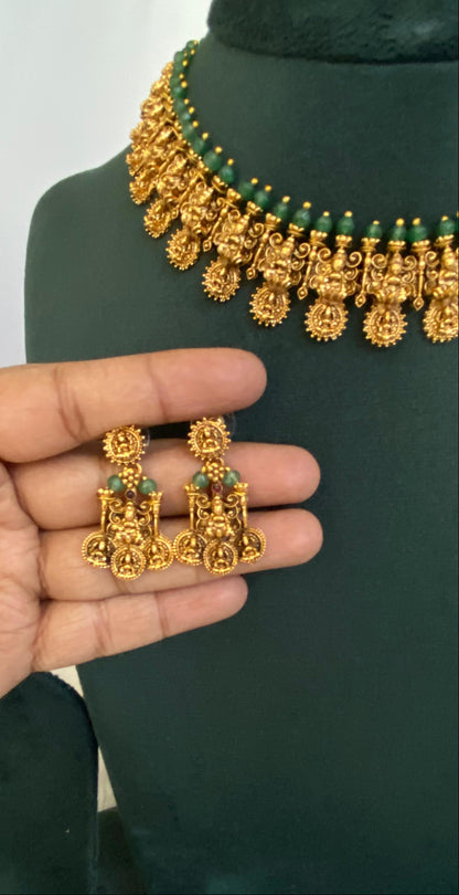 Indira Antique Necklace Set