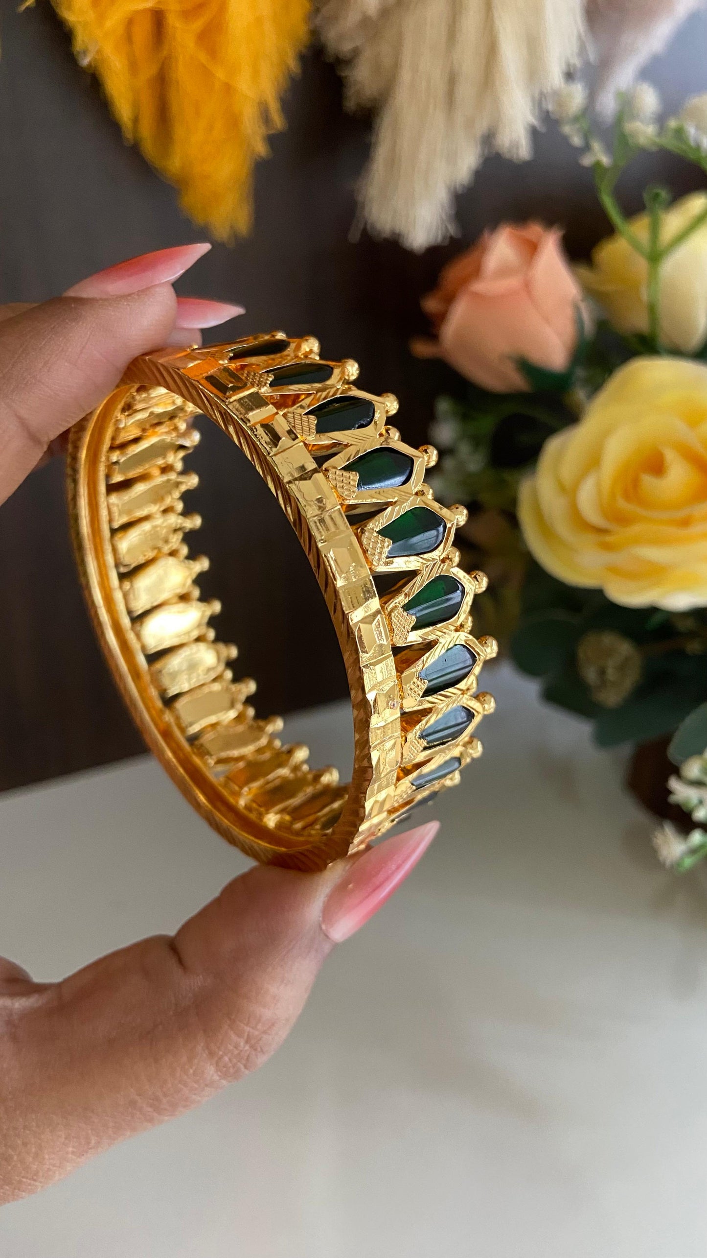 Premium Nagapadam Bangle