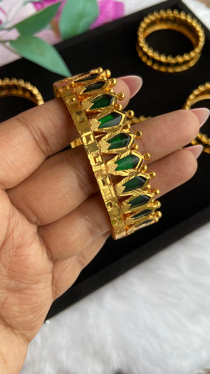 Premium Nagapadam Bangle