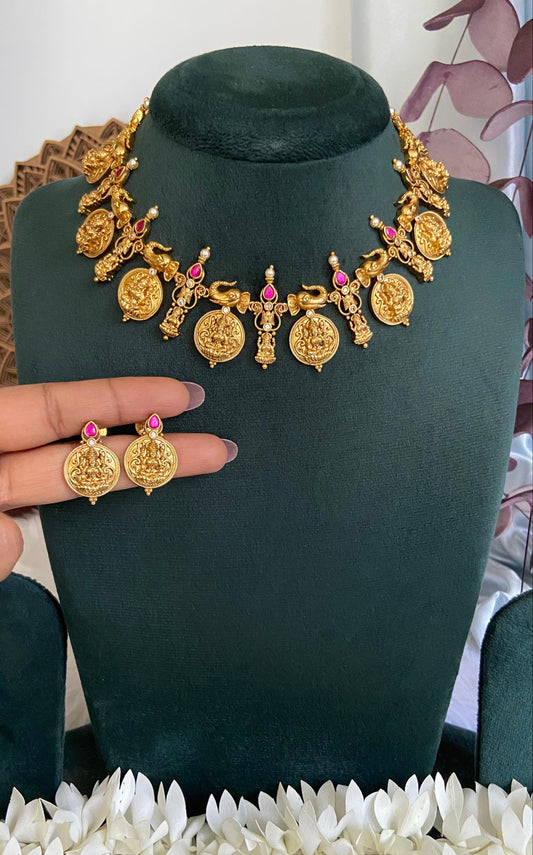 Ehika Jadau Kundan Necklace Set