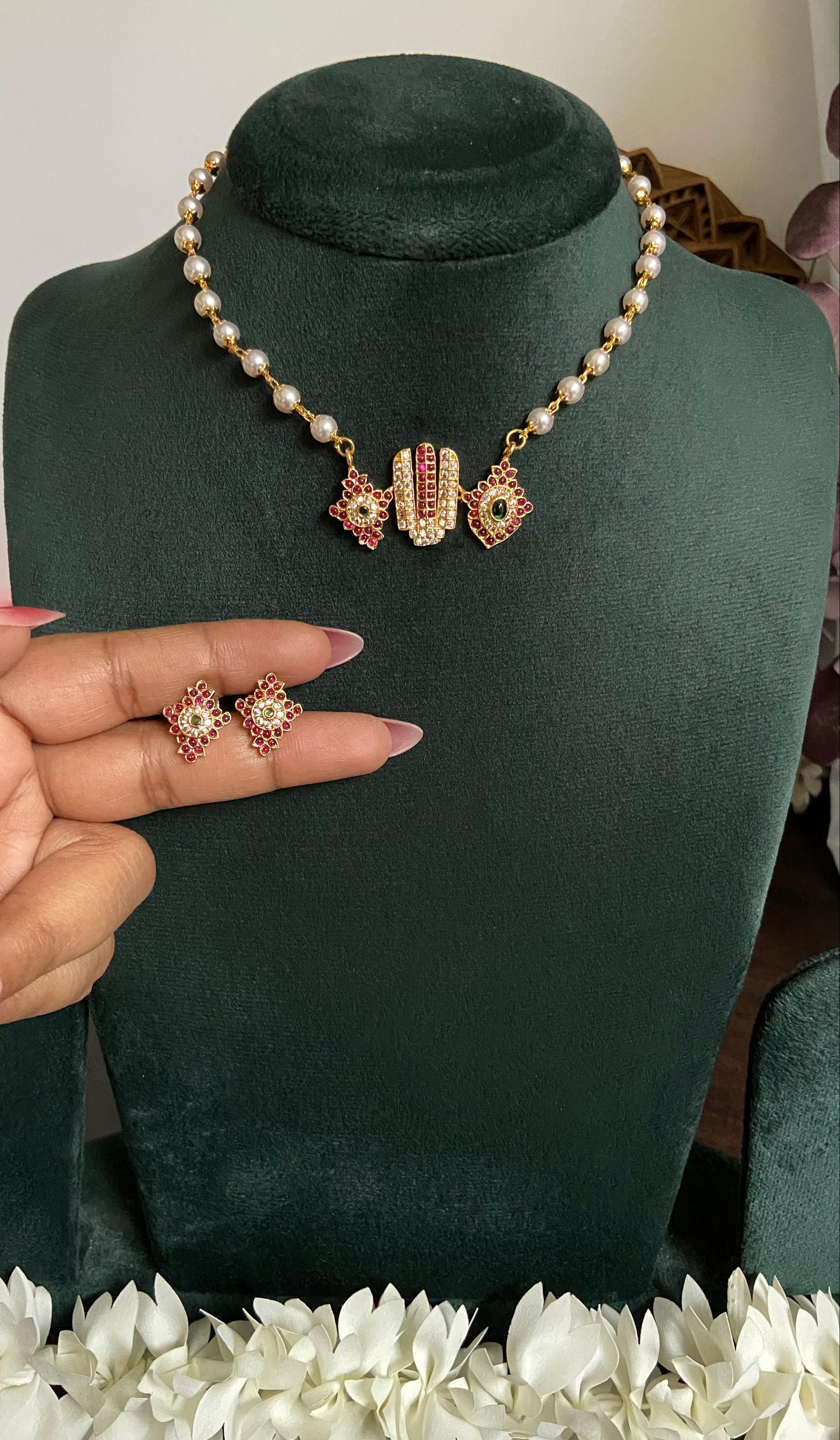 Shankha Chakra Namam Pearl Necklace with Earrings