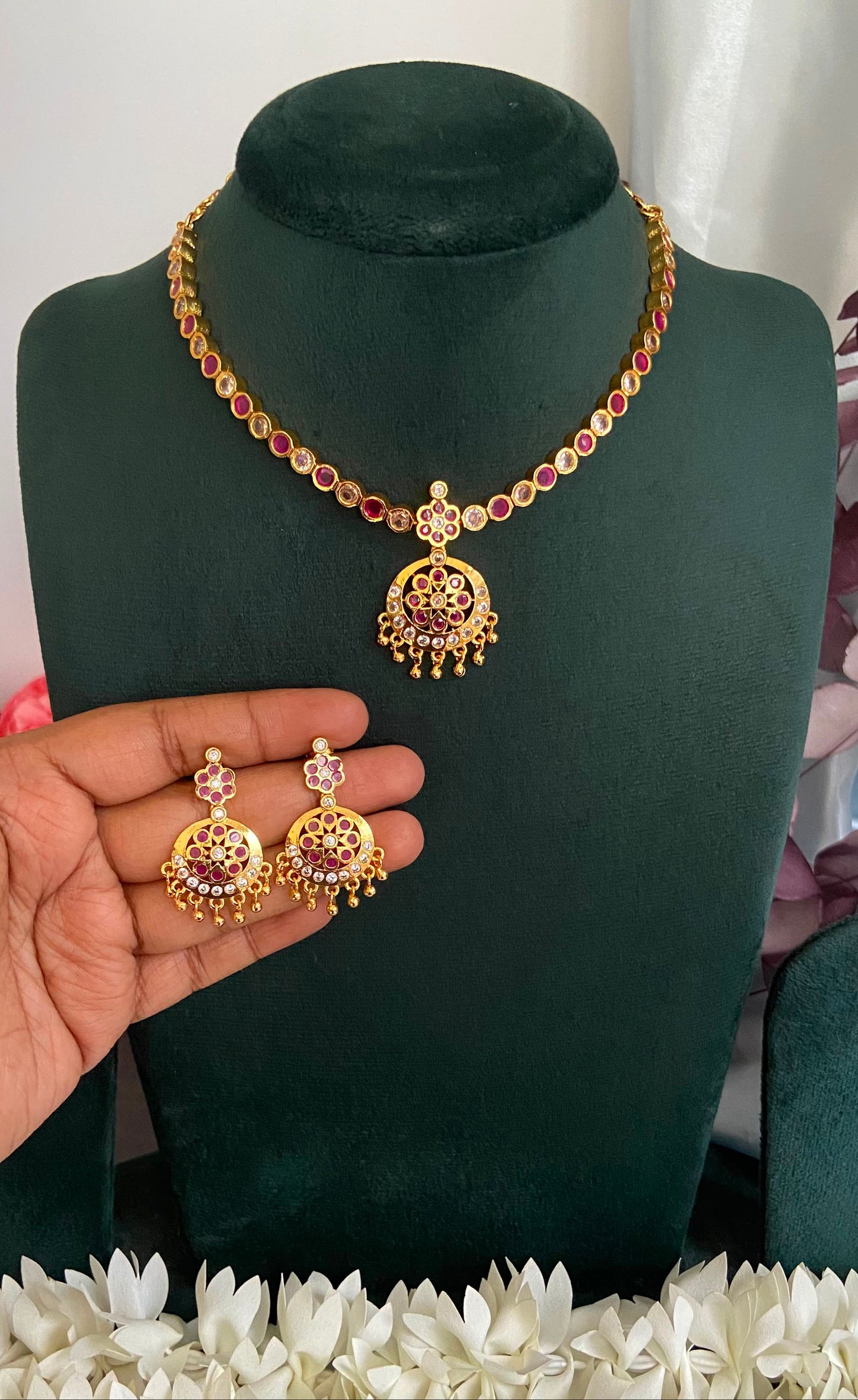 White And Pink Multi Colour Attigai Set