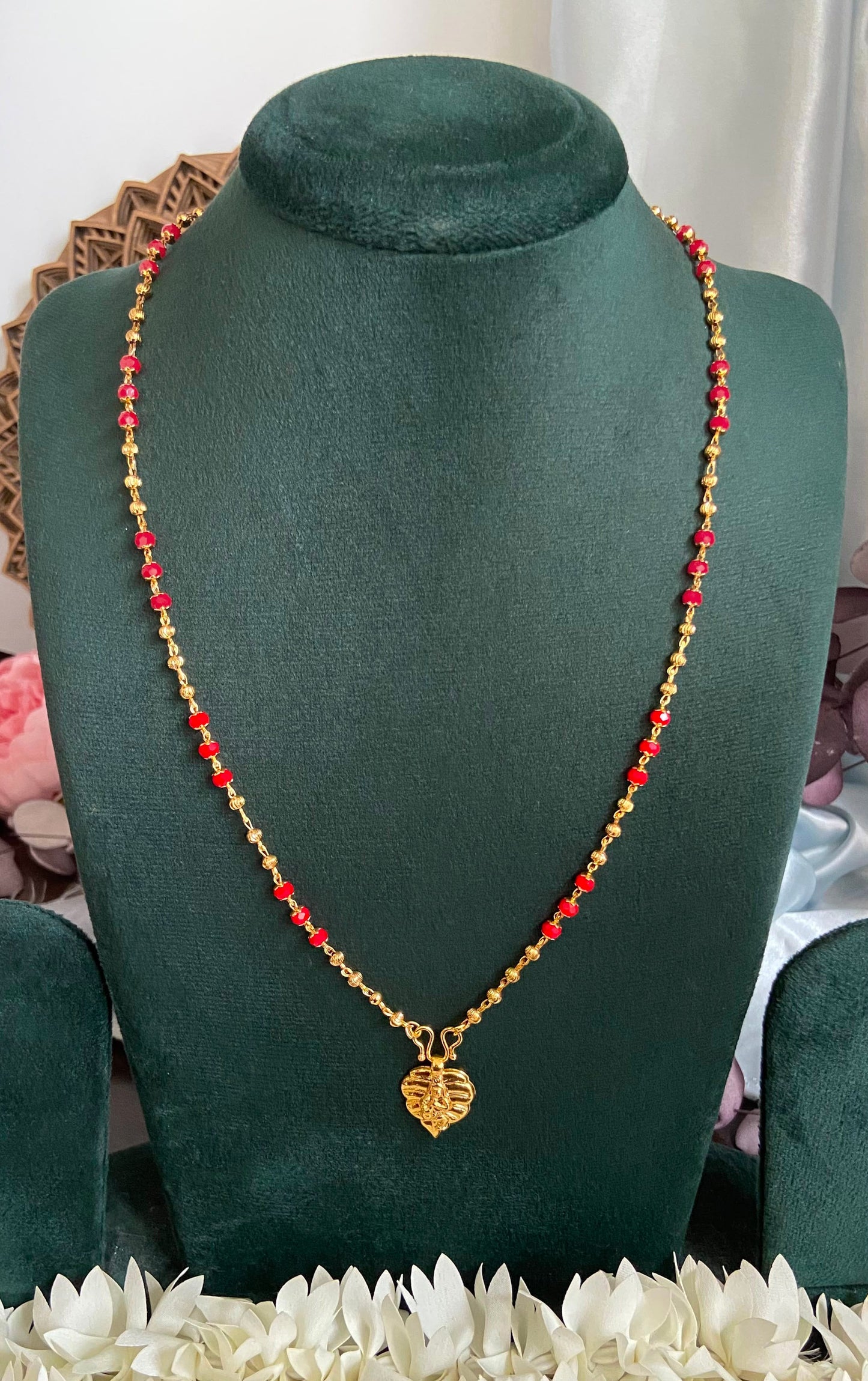 Aalila Kannan Pendant with Chain